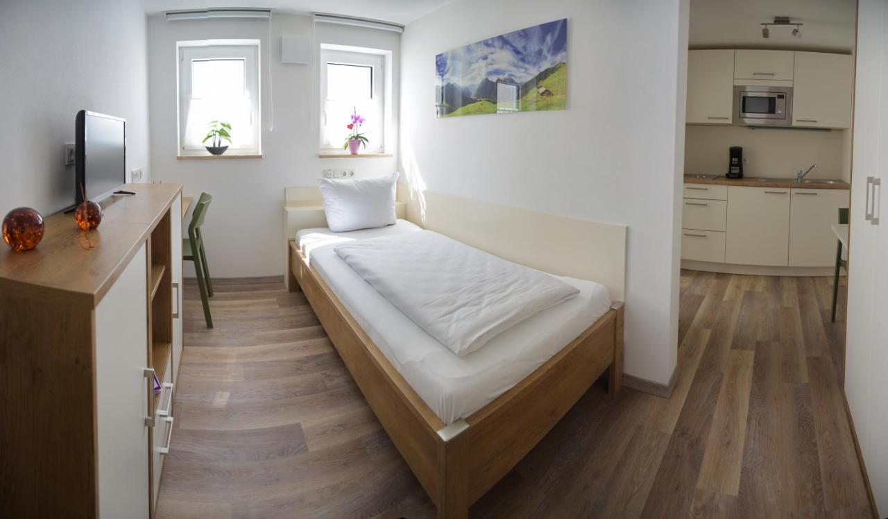 Hotel Boardinghouse Jungwirth-Wohnzeit Demling Exterior foto
